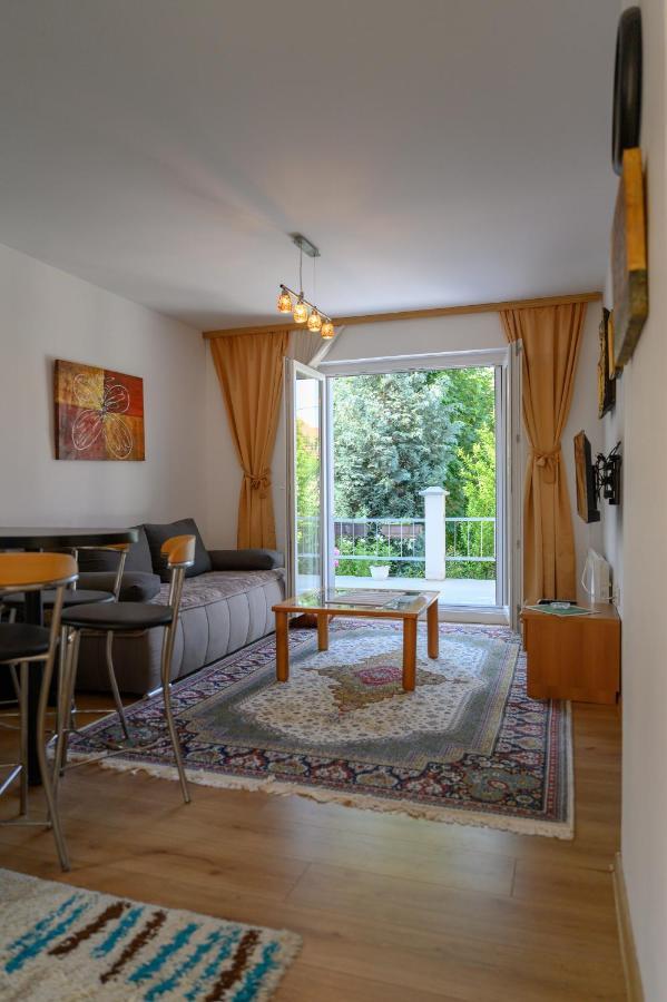 Apartman MirA Apartment Sarajevo Bagian luar foto